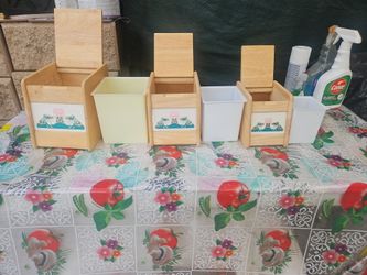 Kitchen Wood Containers