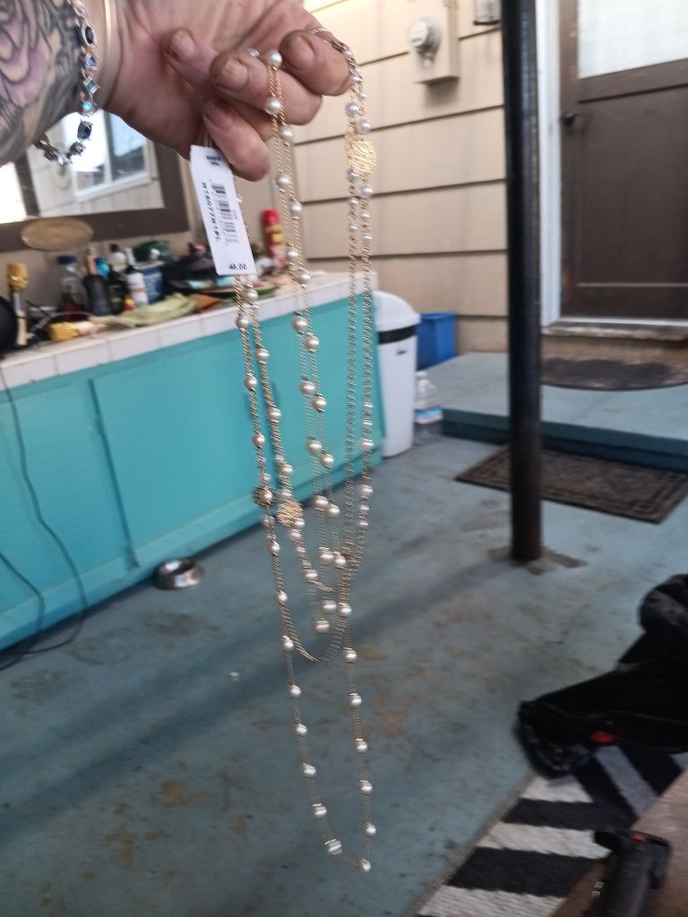 2 Pearl Necklaces