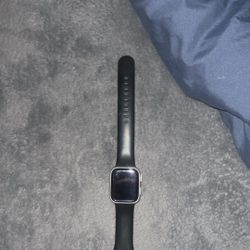 Apple Watch Series 7 