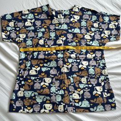 Boutique Scrubs Top Medium