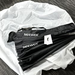 Neewer 51” / 130 cm Quick Fold Parabolic Reflective Photography Umbrella w/ Diffuser Cover & Bag