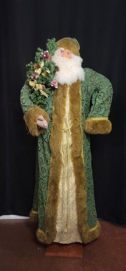 5ft Santa Statue - Lifelike - Decorative $250 OBO