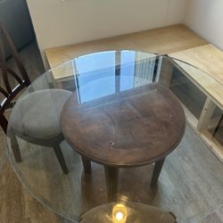 Circular Dining Room Table With Chairs 