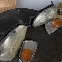 Toyota Camry 1995-6 Headlights V4 