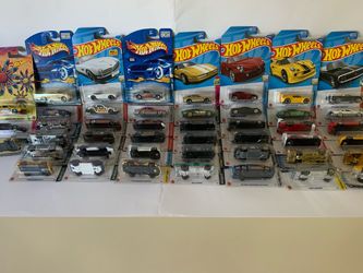Hot Wheels collection lot of 40