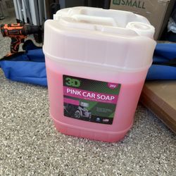 3.5/5 Gallon 3D Pink Car Soap