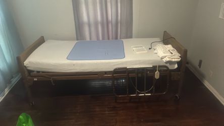 Electric hospital bed