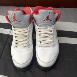 jordan 5 fired red silver tounge 