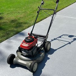 LAWN MOWER HONDA 5.5hp SELF-PROPELLED MOWER Works & Runs Great 👍