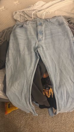34x30 wrangler light blue jeans
