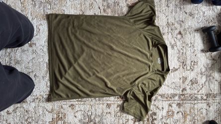 Medium Dark green dry fit T shirt