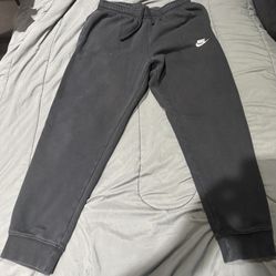 Nike Joggers