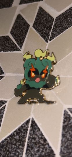 Pokémon Marshadow pin
