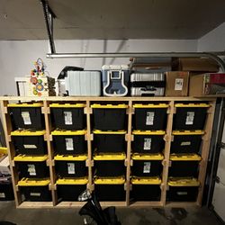 27 Gallon Tote Storage (20)