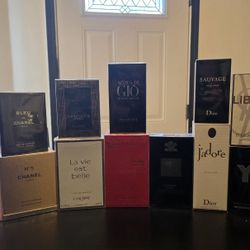 Perfumes & Colognes 