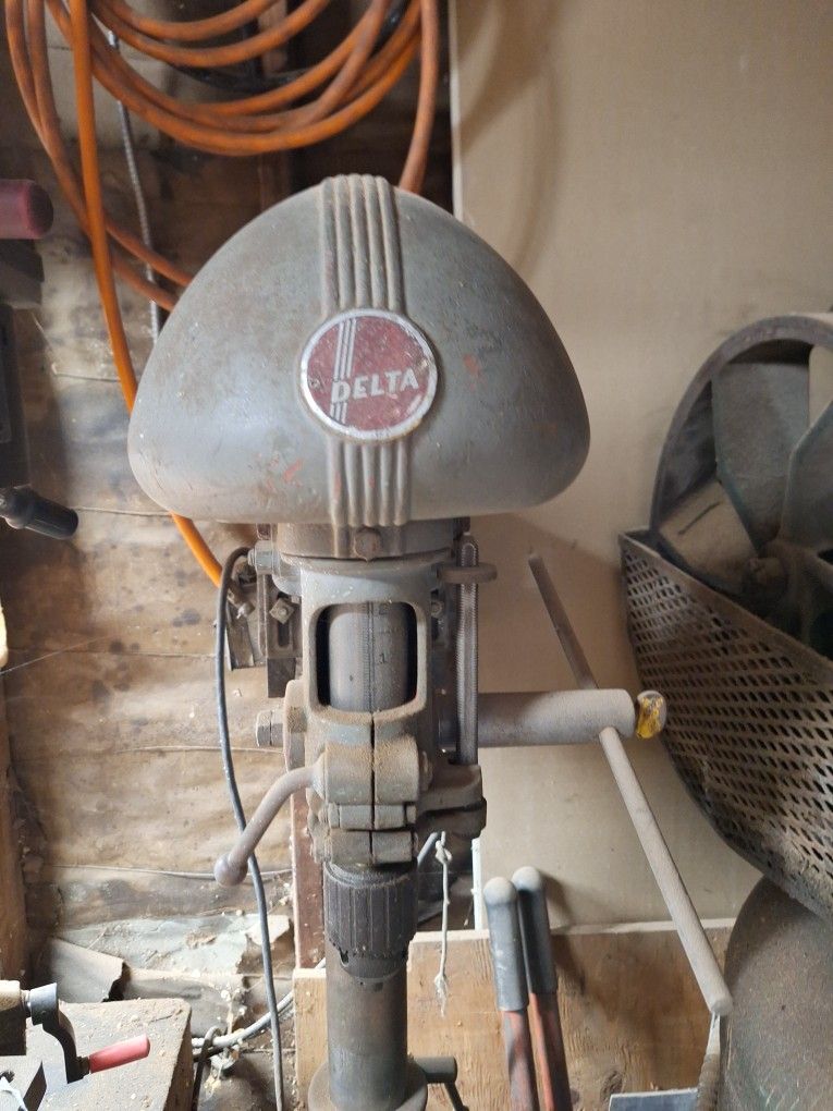 Delta Benchtop Drill Press, Vintage