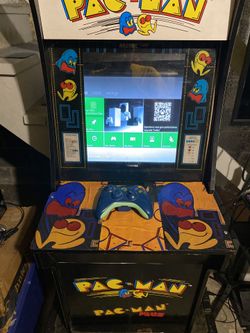 Custom Xbox 360 Arcade Bundle 