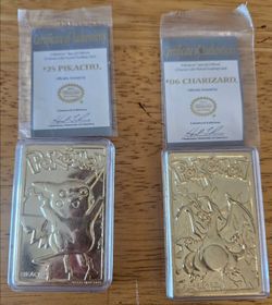 Pokémon 23k Gold-Plated Trading Cards Pikachu and Charizard