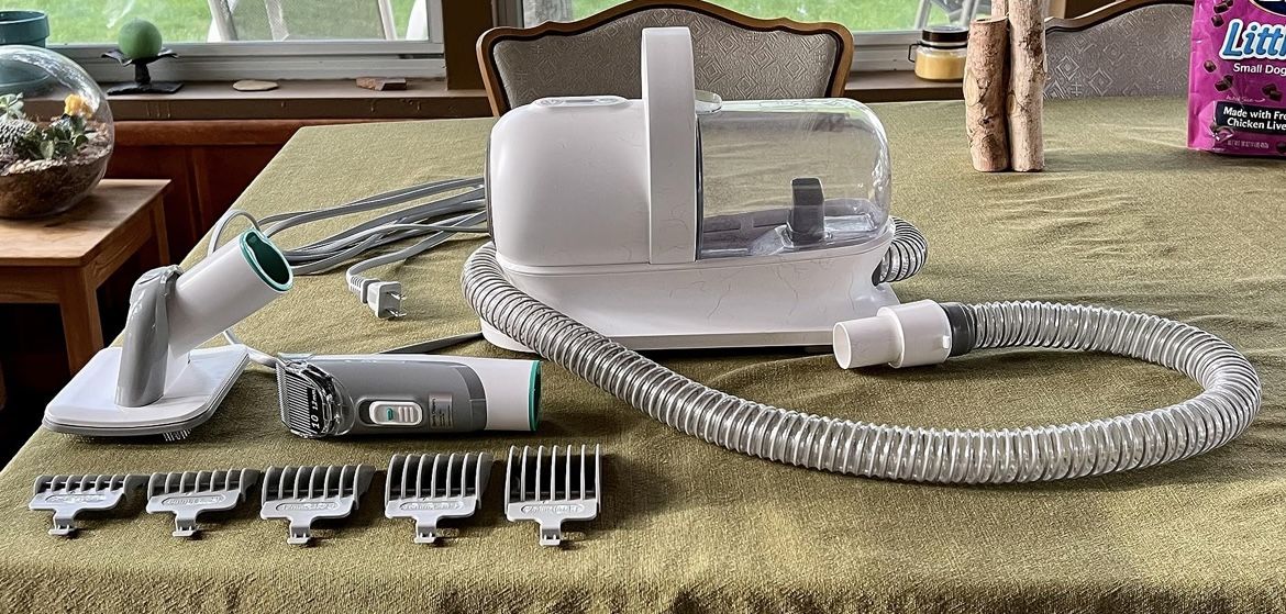 Pet Grooming Vacuum