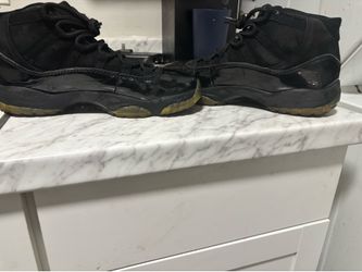 Jordan 11 Cap and gown