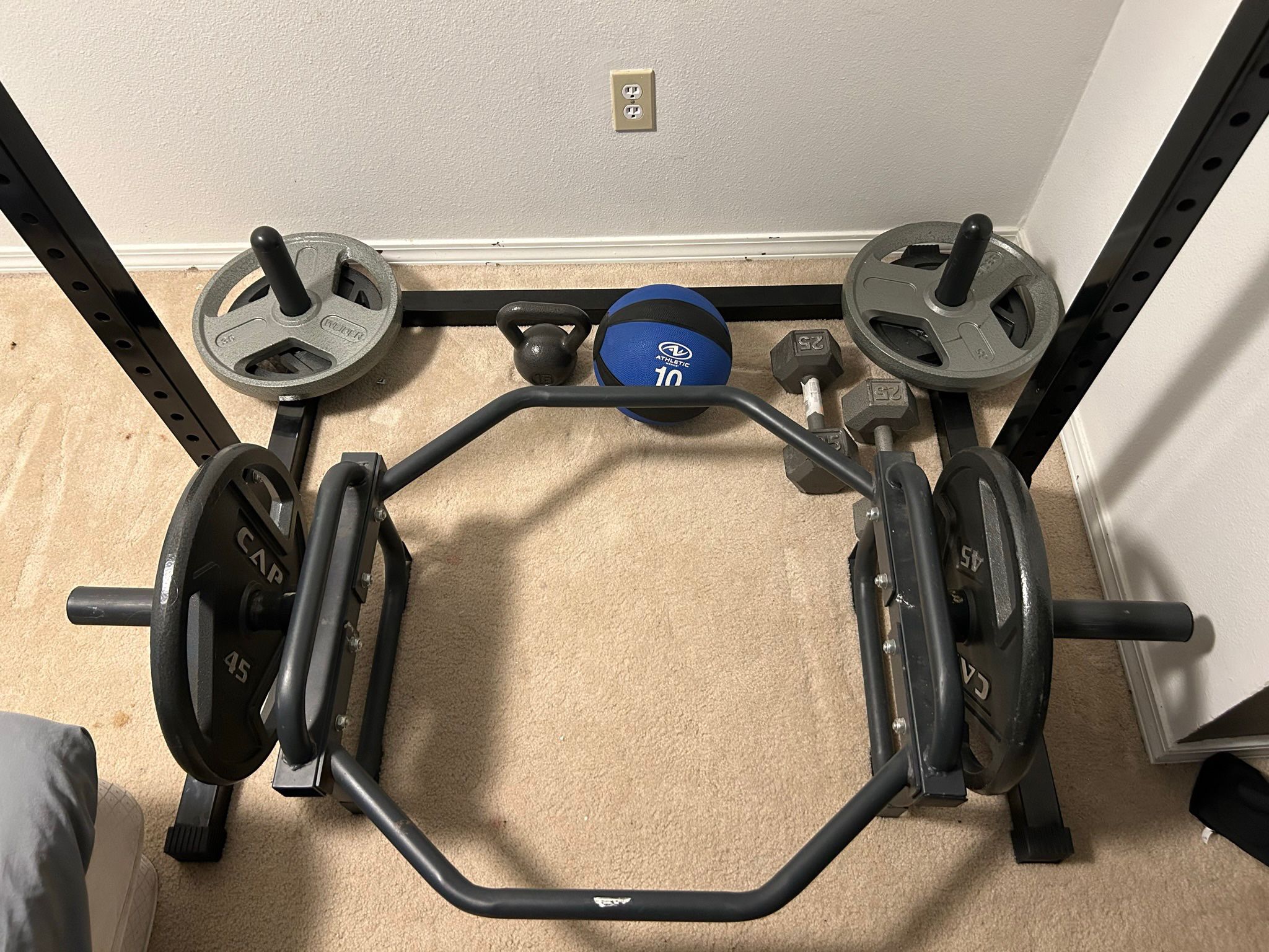 Workout Plates, Squat Rack / Pull-up Bar, Hex bar