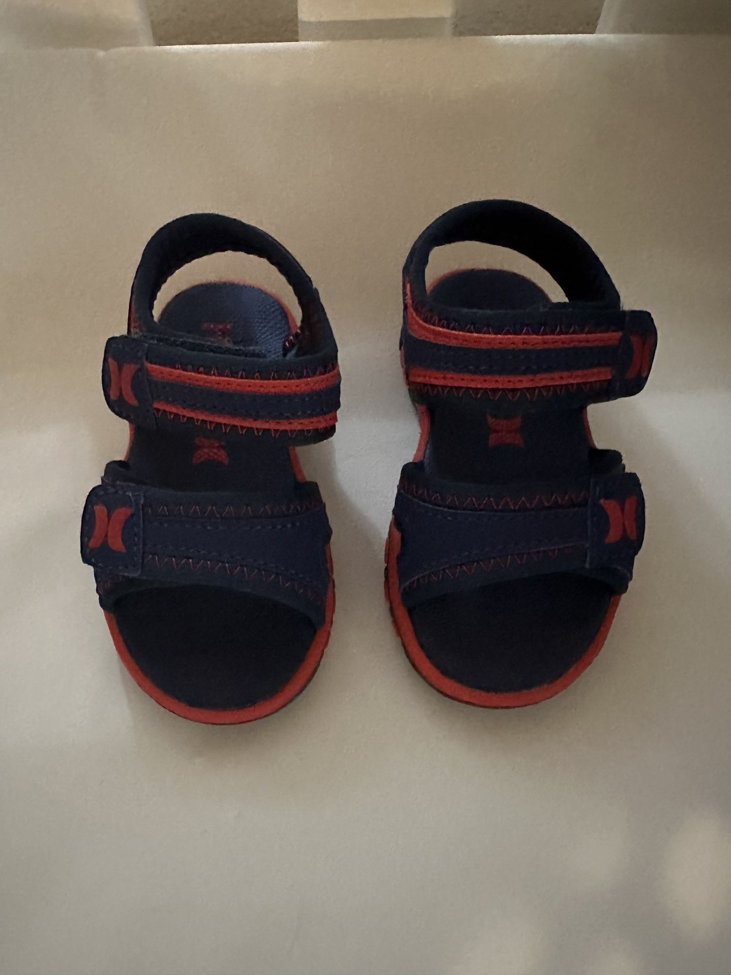Toddler Boy Hurley Sandals Size 5 for Sale in Beaumont, CA OfferUp