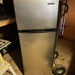 Thomson Refrigerator