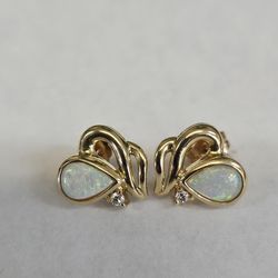 14kt Diamond/Opal Earrings