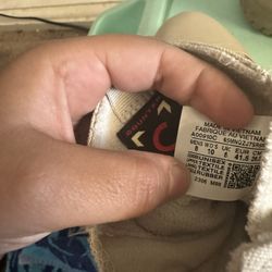 Women Size  9 Converse  Men’s Size 8