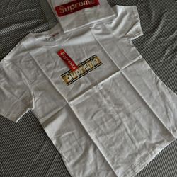 Supreme tee