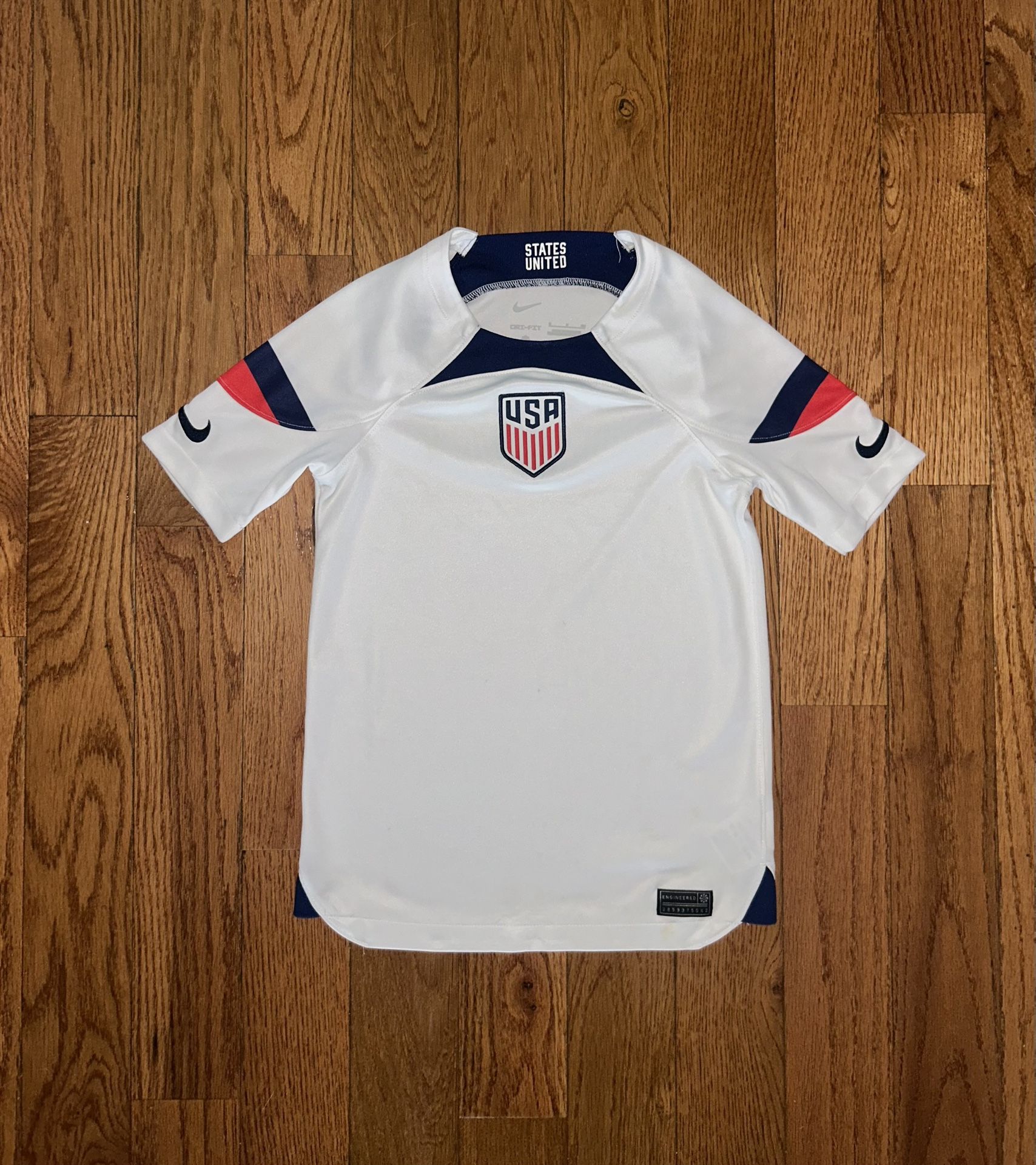 USA United States 2022 WC Nike Jersey Size Small Youth