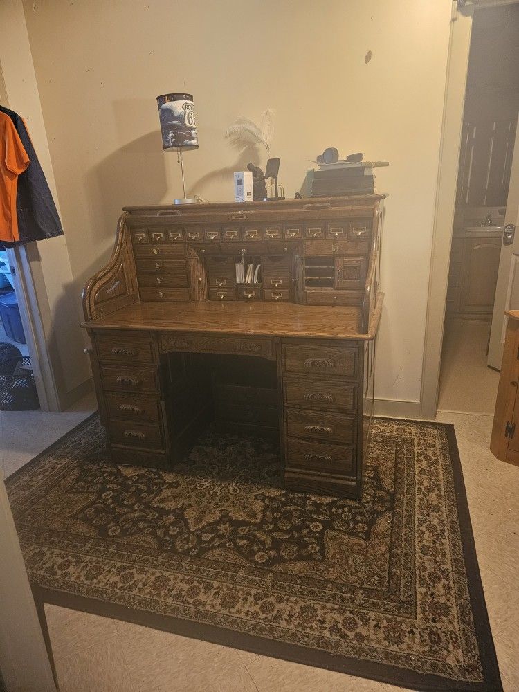 PURE WOOD ANTIQUE DESK