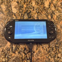 PS Vita Uncharted Golden Abyss Bundle With Charger