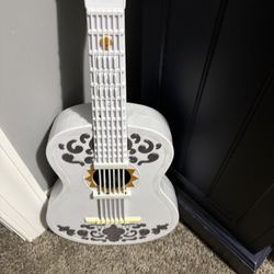 Disney Coco Guitar