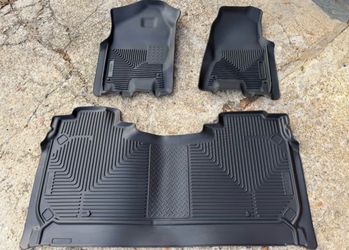 Husky Floor Liners 19-24 Ram 1500 Crew Cab New