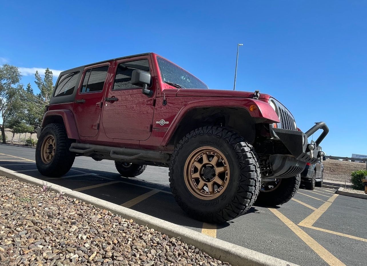 Jeep JL JK JT Lift Kit 17” Rims 35” Tires Installation. (Package/Deal