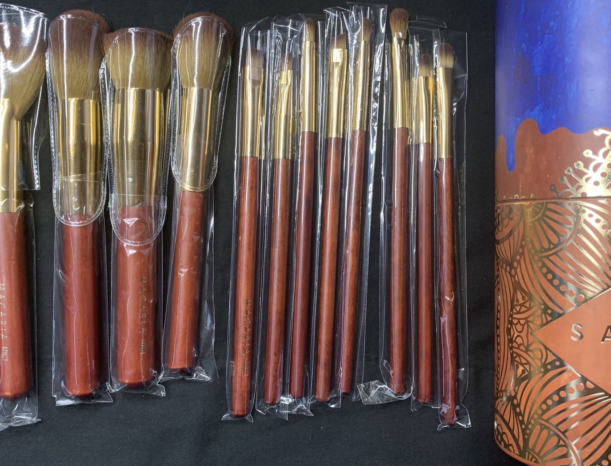 Macaria Makeup Brushes