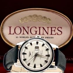 Vintage 1954 Longines Swiss watch, 36mm size case, 8in wrist leather band 