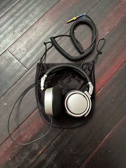 Neumann NDH 20 Headphones
