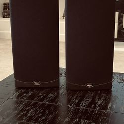 Klipsch Speakers (2) with Clip Wiring
