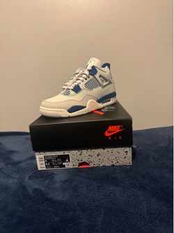 Jordan 4 Military Blue