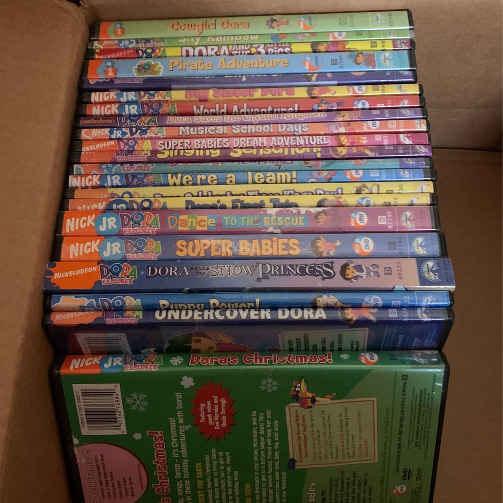 21 Dora The Explorer DVDs