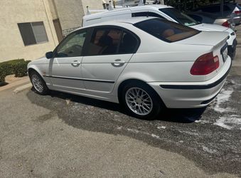 99 BMW 330i