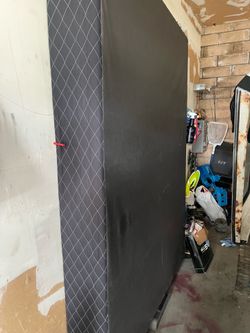 Bed mattress and box