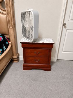 Solid Wood Cherry Bedroom Nightstands