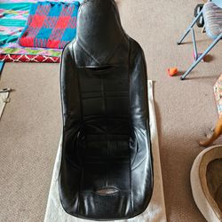 Harwood racing seat- w/adjustable seat brackets