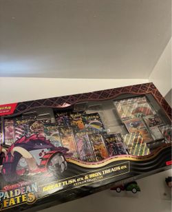Paldean fates pokemon box