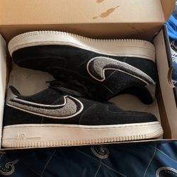 Nike Air Forces 1 ‘07 LVL8 Size 11.5