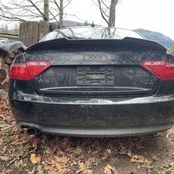 2010 Audi A5 (For parts)