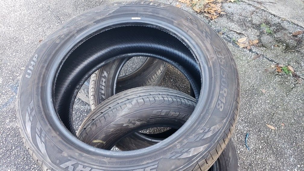 Tires 23550R18